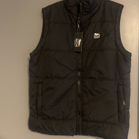 MGM - Picture 4 of 4